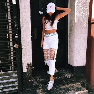 NWT LF CARMAR LACED WHITE JEANS